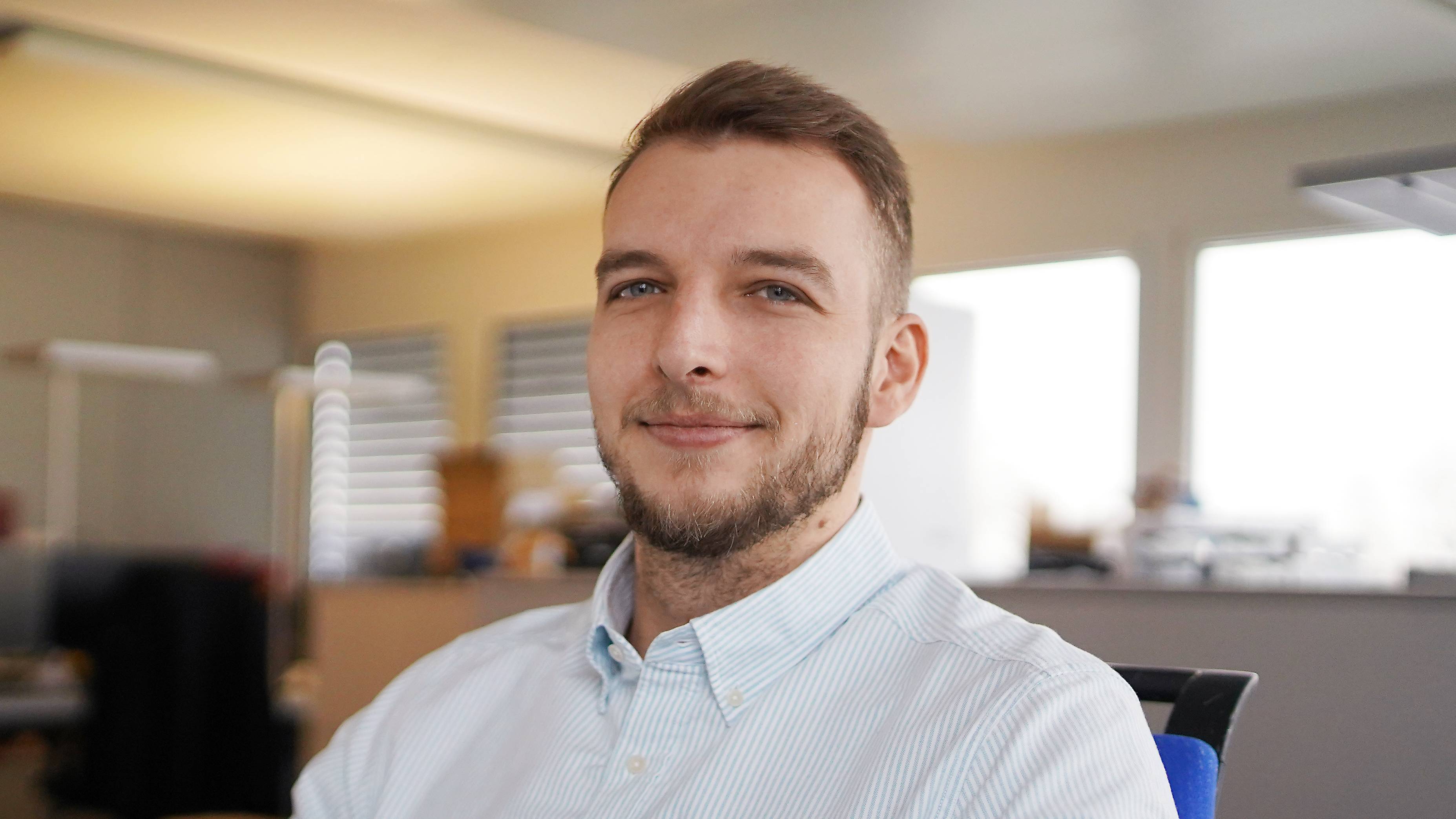 Portraitfoto von Alex, System Engineer