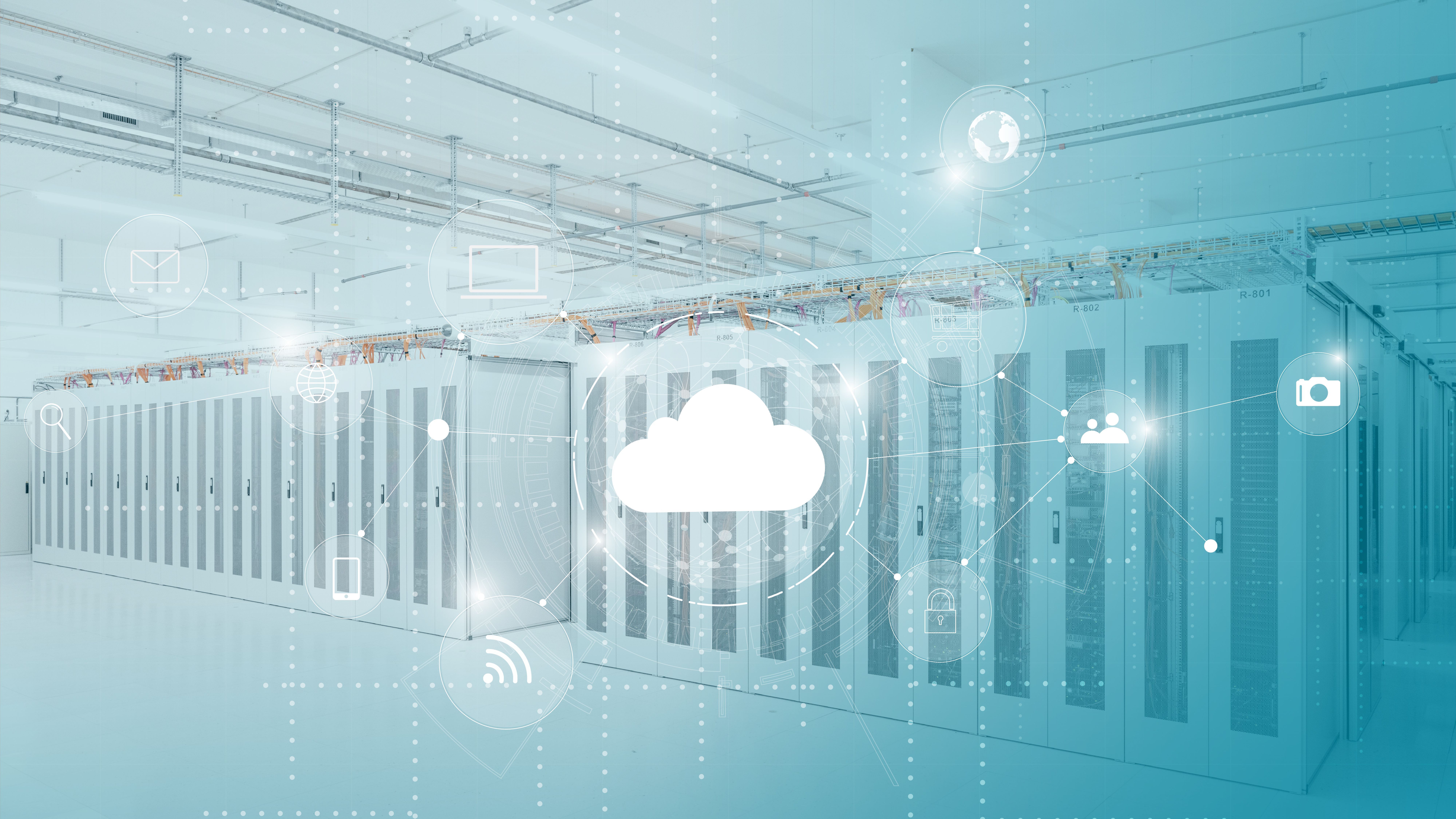 Green Datacenter Serverraum mit Cloud Visualisierung